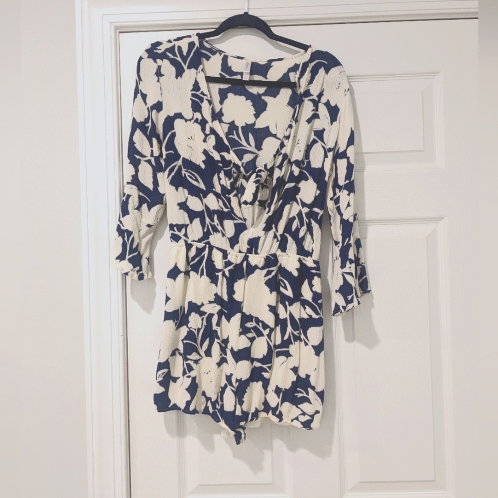 Navy/ Cream Romper